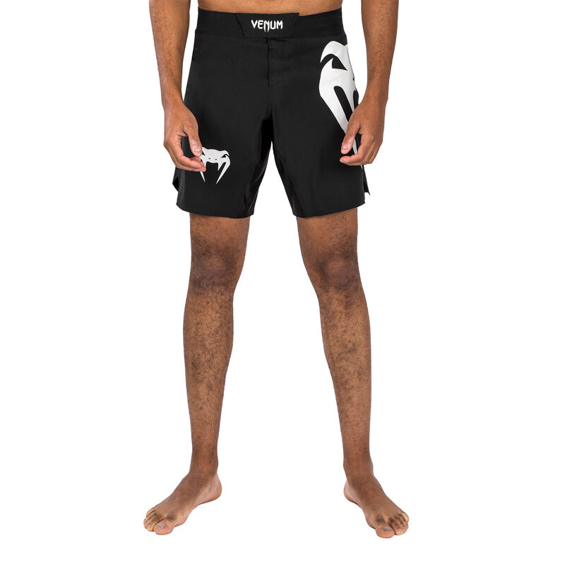  Venum Fight Shorts Light 5.0, Black/White 