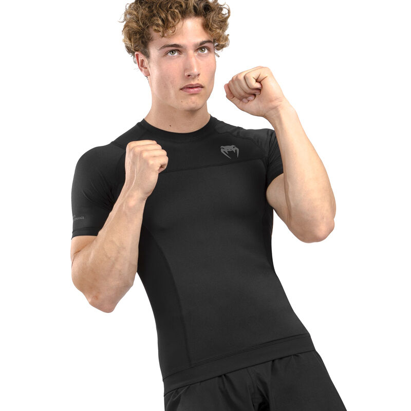 Venum G-Fit Air Rashguard Short Sleeve, Black 