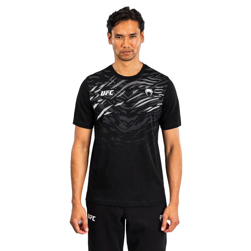 UFC Fusion by Venum Men's Replica Short Sleeve T-Shirt, Black 