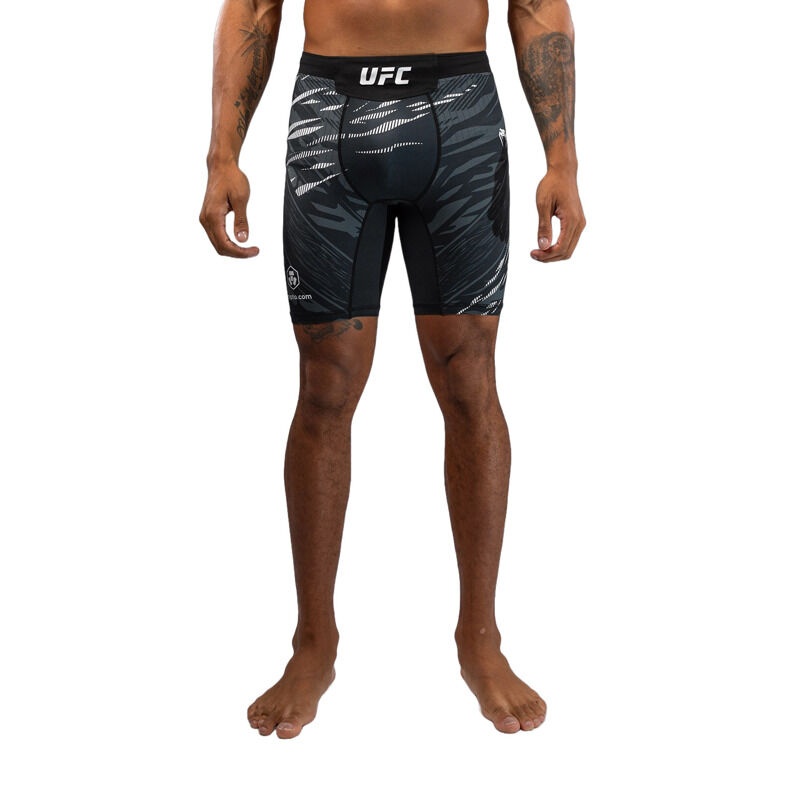 UFC Fusion by Venum Authentic Fight Night Men’s Vale Tudo Short, Black 
